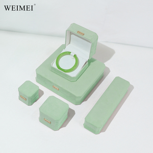 Boîte de rangement en daim de forme octogonale WEIMEI, finition en velours vert, pour l'affichage de collections de bijoux multicouches - Product Image 2