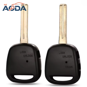 Coque de clé de voiture intelligente de remplacement de haute qualité à 1 ou 2 boutons pour Toyota - Product Image 1
