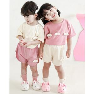 Wholesale Baby Girl <strong>Clothes</strong> 2022 T-shirt and Shorts 2 Piece Lovely Kids Summer Girls Clothing Sets - Product Image 1