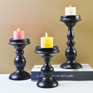 Vente en gros de bougeoirs métalliques de couleur noire pour la décoration intérieure pour hôtel pour occasions artistiques - Product Image 1