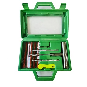 Kit de Herramientas Universal para Reparación de Neumáticos de Emergencia, Portátil, para Reparación de Pinchazos en Neumáticos sin Cámara, para Autos, Motocicletas y Mantenimiento Automotriz - Product Image 3