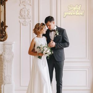 Enseigne néon LED « So Glad You Are Here » pour décoration murale de maison, salon, fête, mariage, chambre d'hôtes, célébration, événement - Product Image 3
