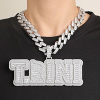 Collier pendentif en zircon brillant pour femme, forme croix et lettre, style hip-hop, chaîne en corde perlée avec diamants, cadeau pour mariage ou fête
