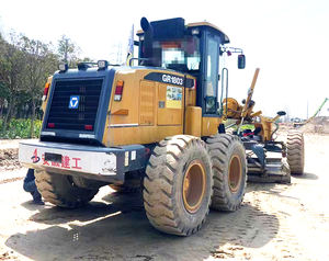 Motoniveladora Hidráulica Usada de la Marca China XCMG Oficial GR1803 en Venta - Product Image 3