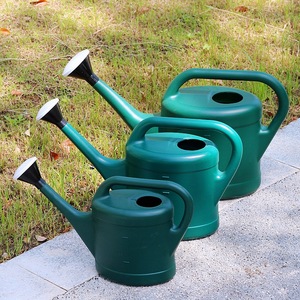 Arrosoir en plastique de 8L, buse de douche réglable, léger, pour le jardinage, les fleurs, les légumes, usage domestique - Product Image 1