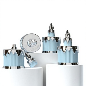 Flacon de parfum en verre de luxe ABOLAND, forme cylindrique, bleu avec garniture argentée, bouchon pulvérisateur, design gravé, 100 ml - Product Image 1