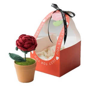 Bouquets de roses tricotés à la main sur mesure avec fil haut de gamme, personnalisation de cadeau avec boîte cadeau, fleur faite à la main - Product Image 5