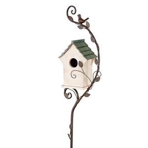 Nichoir en métal de qualité supérieure résistant aux intempéries pour petits oiseaux, abri de nidification et décoration de jardin, disponible à la vente - Product Image 3