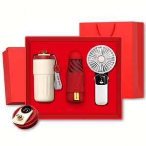 Souvenirs de mariage personnalisés spéciaux pour l'été, ensemble cadeau promotionnel comprenant une tasse, une capsule parapluie et un éventail pliable pour les invités - Product Image 5