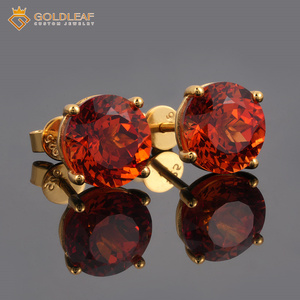 ต่างหูเพชรโมอิสซาไนต์ทรงกลม เงินแท้ 925 ยี่ห้อ Goldleafgem รับรองโดย GRC น้ำหนัก 2 กะรัต เหมาะสำหรับใส่ในชีวิตประจำวันและงานปาร์ตี้ เครื่องประดับอัญมณีสำหรับผู้หญิง - Product Image 1
