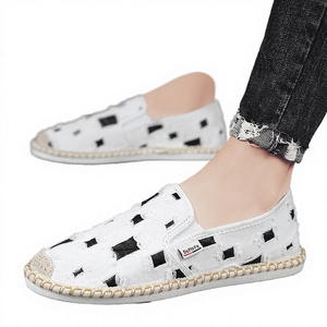 Nouvelles chaussures de marche en toile vintage pour hommes, style mocassins, pour l'automne - Product Image 1