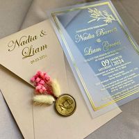 Undangan Pernikahan Akrilik Frosted Custom dengan Segel Lilin Amplop dan Bunga Kering Kartu Cetak Foil Personal