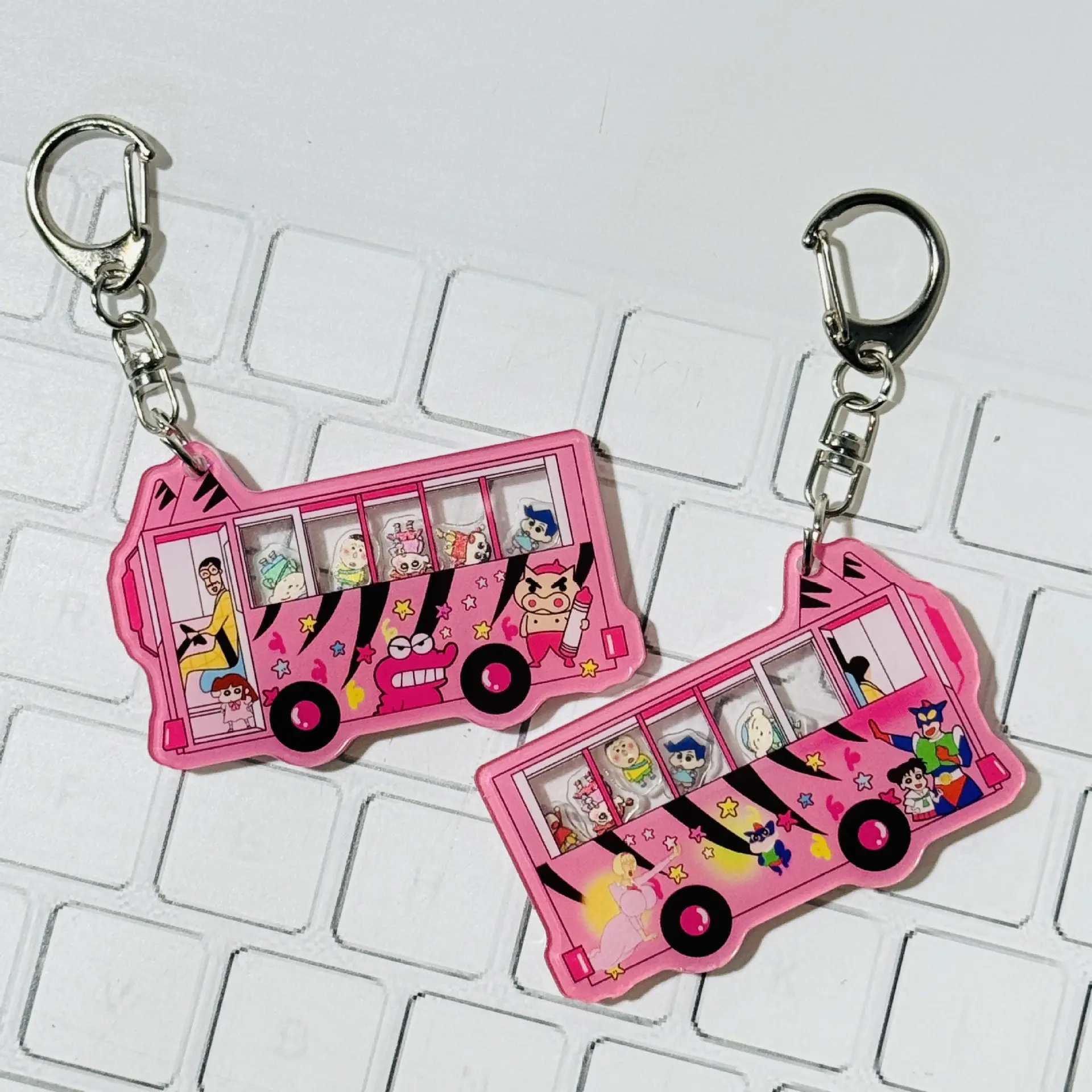 Custom Printed Transparent Cartoon Charms Key Chain School bus acrylic rocker pendant desktop decoration key chain