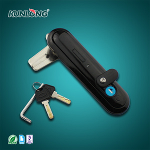 Serrure à trois points peinte en noir à verrouillage solide de haute qualité adaptée aux châssis et aux armoires - Product Image 5