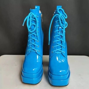 Nuevo estilo, material brillante de patente, punta cuadrada, <span class=keywords><strong>plataforma</strong></span> de doble capa, <span class=keywords><strong>botas</strong></span> de tacón alto, botines con <span class=keywords><strong>cordones</strong></span> para mujer - Product Image 5