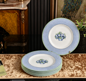 Juego de Taza y Plato de Cerámica con Diseño de Frutas Azules, 6 Piezas, Vajilla Elegante de Porcelana para el Hogar y Fiestas de Té - Product Image 4