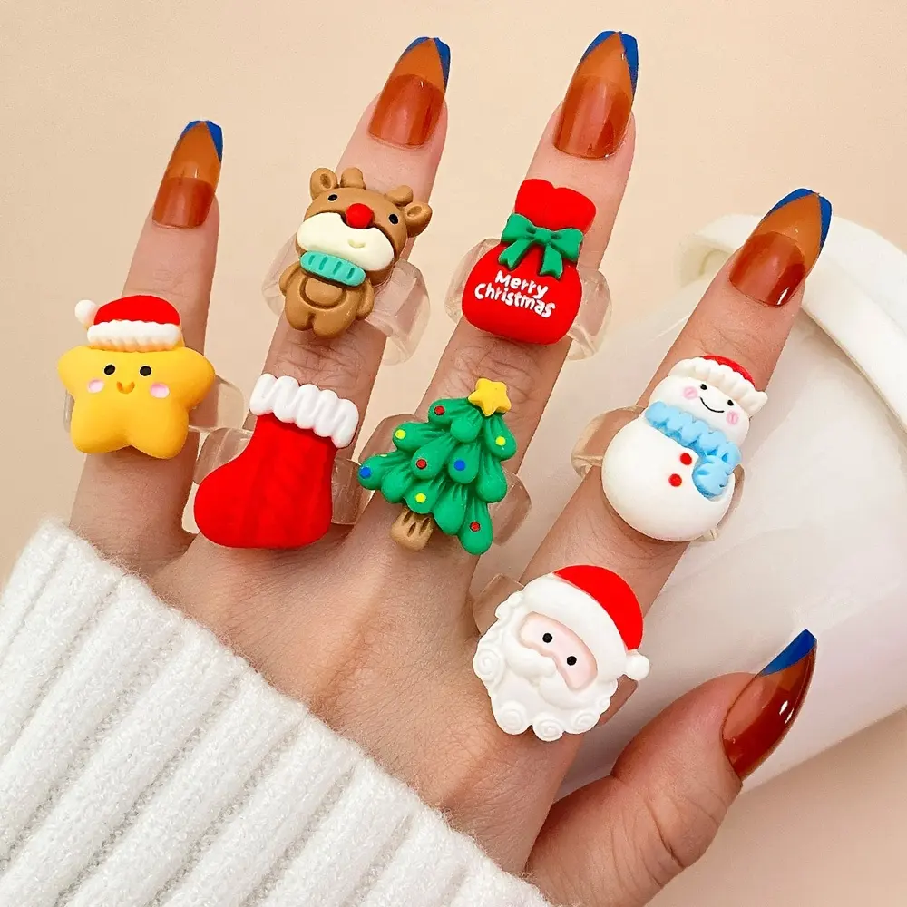 Schattige Plastic Cartoon Ring Voor Vrouwen Mannen Kerstboom Rendier Sneeuwpop Santa Claus Kerst Cadeau Mode Sieraden