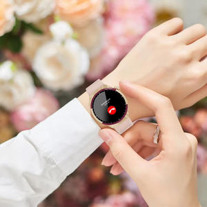 Reloj Inteligente EDS SK6Mini con Pantalla a Color HD de 1.3 Pulgadas, Gestión de la Frecuencia Cardíaca, Llamadas por Bluetooth, Resistencia al Agua IP68, Monitoreo de Movimiento, Reproducción de Música - Product Image 4