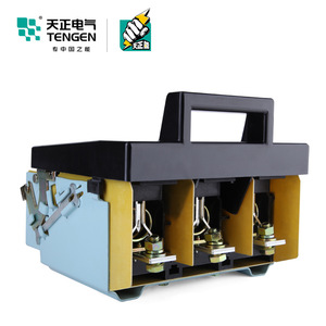 Interruptor de Desconexión Tipo Fusible Tengen Electric Hr5-630/30, 630A, Trifásico, 380V, 3P, Interruptor de Cuchilla, Desconectador de Bajo Voltaje - Product Image 1