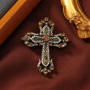 Cổ Điển Ve Áo Pin Rhinestone Mạ Vàng Trâm Cài Áo Khoác Phù Hợp Với Màu Ngọc Lam Christian Crucifix Trâm Pins Phụ Nữ