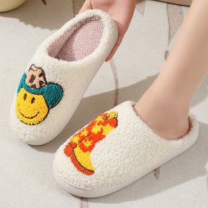 Pantuflas de Felpa Antideslizantes para Mujer, Diseño Navideño de Santa Claus, Reno y Alces, Cálidas y Acogedoras para el Hogar, para Verano e Invierno - Product Image 4