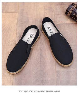 Vente en gros de nouvelles chaussures de sport pour hommes baskets à lacets en maille respirante haut de gamme en stock - Product Image 2