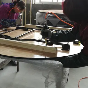 Meja jamuan kayu bundar lipat