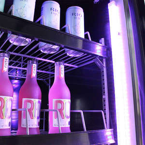 Réfrigérateur vertical de présentation pour supermarché en gros, réfrigérateur à boissons, porte vitrée simple, réfrigérateurs de présentation - Product Image 3