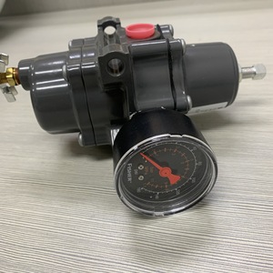 Régulateur de pression Fisher 67CFR 0-125Psi à action directe pour l'alimentation en eau et le drainage - Product Image 2