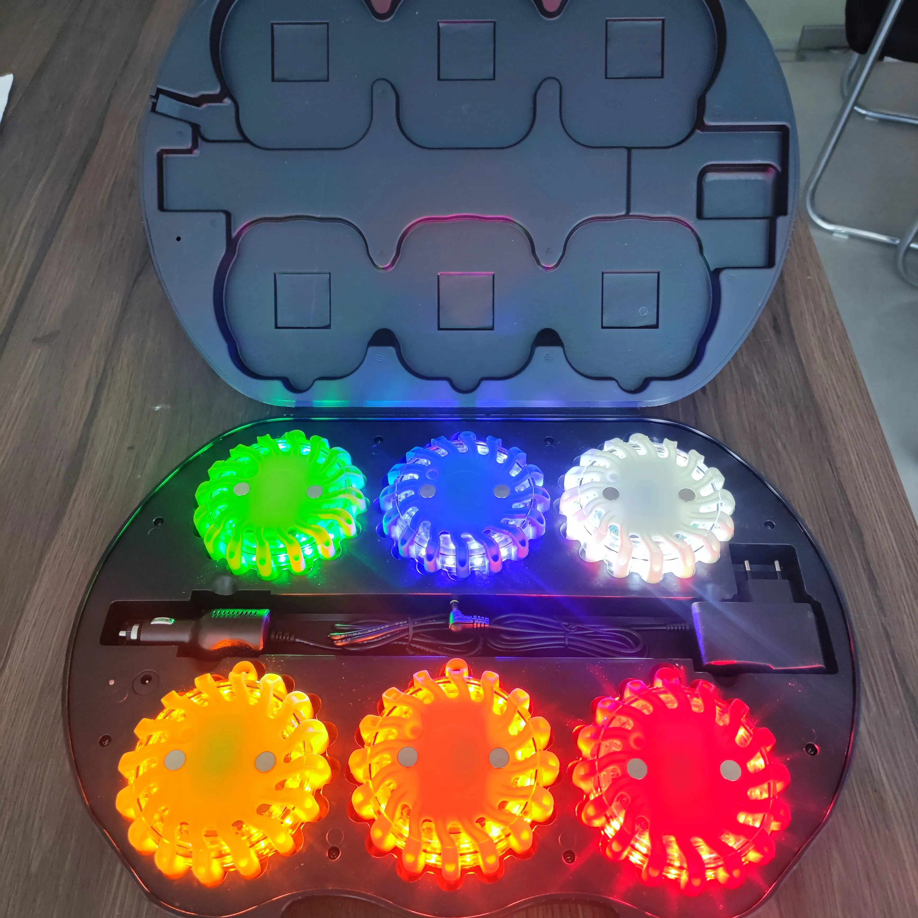 6 Pack Led Verkeer Weg Oplaadbare Magnetische Schijf Fakkels Noodsituatie Strobe Waarschuwing Sequentia Knipperend Flare Licht