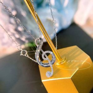 Collier fantaisie personnalisé Xinfly en or 18 carats avec pendentif clé de violon et diamant naturel 0,35 ct pour femme - Product Image 2
