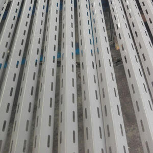 Prix de gros d'usine de qualité taille 34x34 <span class=keywords><strong>acier</strong></span> d'angle fendu de couleur blanche pour assembler le support d'angle fendu - Product Image 3