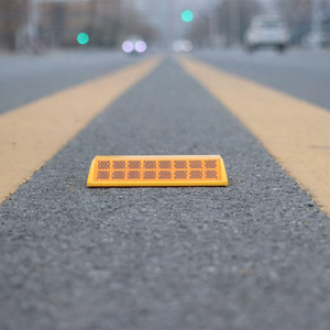 Reflector <span class=keywords><strong>Vial</strong></span> Reflectante de ABS Duradero, Tipo Ojo de Gato, Marcador de Tráfico de Alta Visibilidad para <span class=keywords><strong>Seguridad</strong></span> - Product Image 6