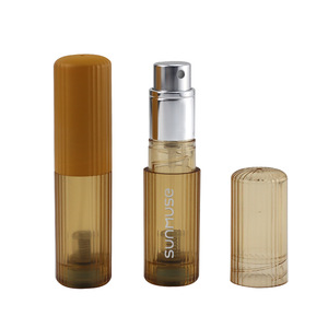 ขวดแบ่งน้ำหอมแบบพกพาขนาด 5 มล. แบบสั่งทำพิเศษ ฉีดได้ ใช้งานง่าย ขนาดพกพาสำหรับเดินทาง บรรจุได้ด้วยปุ่มเดียว ผลิตจากพลาสติก สีกากี - Product Image 3