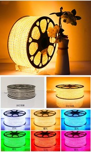 AC 220V/110V SMD 2835 <span class=keywords><strong>LED</strong></span> <span class=keywords><strong>bande</strong></span> <span class=keywords><strong>lumineuse</strong></span> 120Led/m 100M IP67 étanche auto-adhésif Flexible 3000K 4000K 6500K <span class=keywords><strong>bande</strong></span> <span class=keywords><strong>lumineuse</strong></span> extérieure - Product Image 4