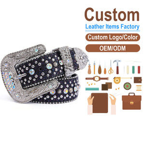 Cinturón de Cuero Personalizado con Pedrería y Hebilla Plateada, Estilo Casual Vintage, Duradero, Moldeado en una Sola Pieza - Product Image 1