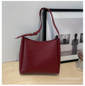 Sac fourre-tout en toile imperméable grande capacité pour homme, nouveau style 2025, mode mère-fille, à porter à l'épaule ou à la main, avec cristaux - Product Image 6