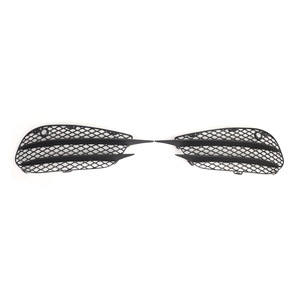 Grilles inférieures en nid d'abeille pour Mercedes-Benz Classe C W205, enjoliveurs de phares antibrouillard noirs en ABS, pièces de rechange 2015-2018 - Product Image 3