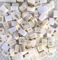 Jeu de tuiles de mahjong américain Remsen Sidney - 160 tuiles, finition caramel personnalisée et tapis de jeu rétro inclus