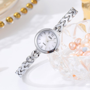 Montre pour femme de grande valeur, petit cadran, chaîne simple, montre à quartz pour étudiants - Product Image 2