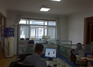 CDI 530-62-1/ 1,1 '-Carbonyl di imidazol CAS 530-62-1 - Product Image 4