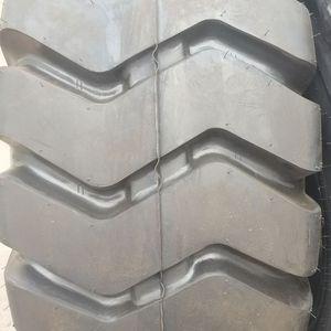 Haute qualité du fabricant direct 23.5-25 pouces OTR grattoir pneus nouveau modèle de camion niveleuse creusé rouleau chargeur biais conception caoutchouc - Product Image 3