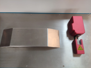 Soudeuse à ultrasons à compensation automatique de tension pour faisceaux de câbles automobiles et électroménagers - Product Image 5