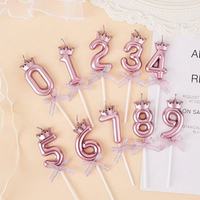Bougie Chiffre Or-Argent avec Décoration Nœud Papillon pour Fête d'Anniversaire et Célébration de la Déesse