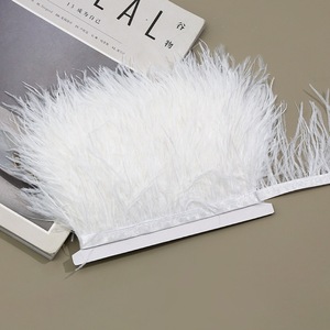 Accessoires en dentelle de plumes d'autruche blanches |   Matériaux faits main pour la confection de vêtements, poignets et jupes - Product Image 6