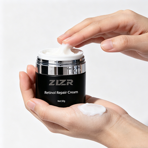 Crème de jour hydratante et tonifiante au collagène végétalien bio et huile de jojoba, sans cruauté animale, pour un éclat uniforme, convient à tous les types de peau - Product Image 1