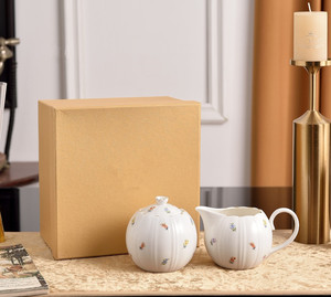 White Eco-Friendly Minimalist Floral Fresh Pattern Bone China European Tea <b>Set</b> - Product Image 4