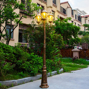 Lampadaire de jardin extérieur en laiton à double tête avec abat-jour en verre, lumière LED blanc chaud IP65 2700K AC 220V, capteur de mouvement, alimenté par énergie solaire - Product Image 5