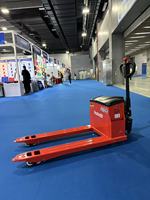 Transpalette Électrique Tambolift PE3-N, Capacité de Charge 1,5t-3t, Pneus Pneumatiques en Mousse, Moteur à Combustible à Hydrogène, Transmission Intégrale (AWD), Manuel et Électrique