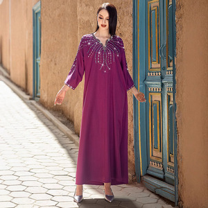 BA5149 nouvelle Robe arabe pour femmes <span class=keywords><strong>framboise</strong></span> violet broderie et strass robe cousue à la main printemps Polyester Abaya vêtements d'exportation - Product Image 2